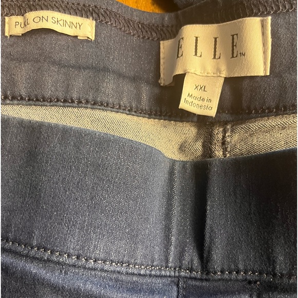 NWT Elle Navy Blue Jeggings !! - Picture 5 of 7